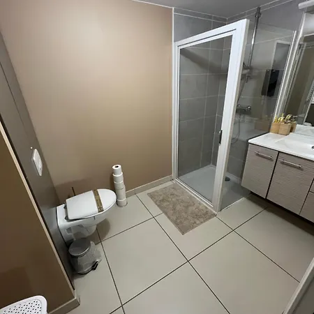 T2 Apartamento *